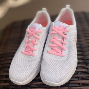 Skechers Women's White and Pink Athletic Sneakers